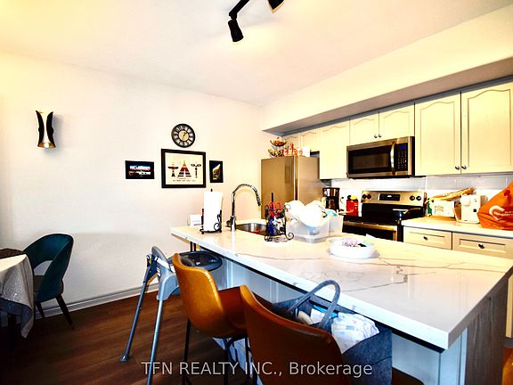 3rd image of 90 Highland Dr #2498