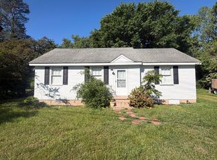 718 Confederate Ave, Petersburg, VA 23803