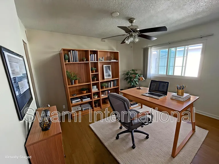 1535 W 102nd St #6 — Photo 19