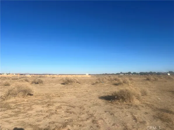 163 Ste Vic Dr Lot 22, Lancaster, CA 93535