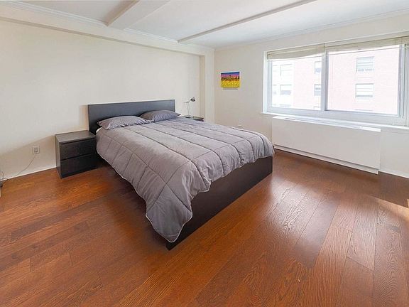 4th image of 100 W 89th St APT 8J