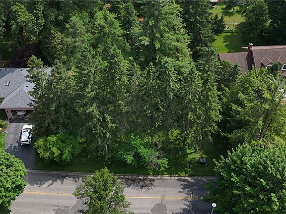 5th image of 154 McCall Cres