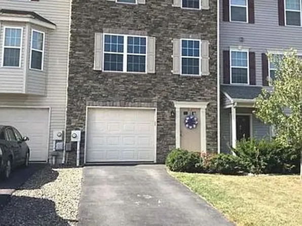 244 Morlatt Ln, Martinsburg, WV 25404