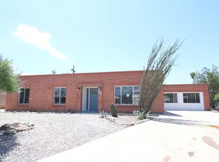 832 S Hermosa Hills Pl, Tucson, AZ 85710