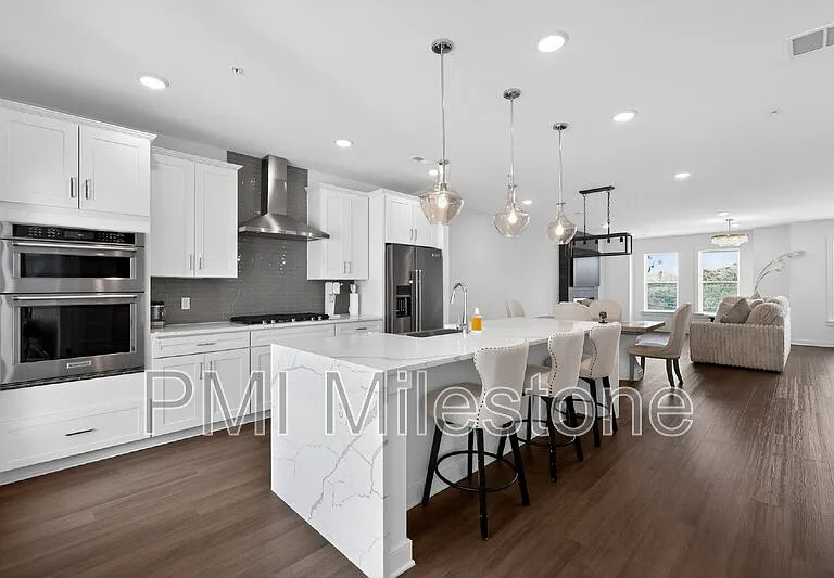 16162 Frederick Rd — Photo 16