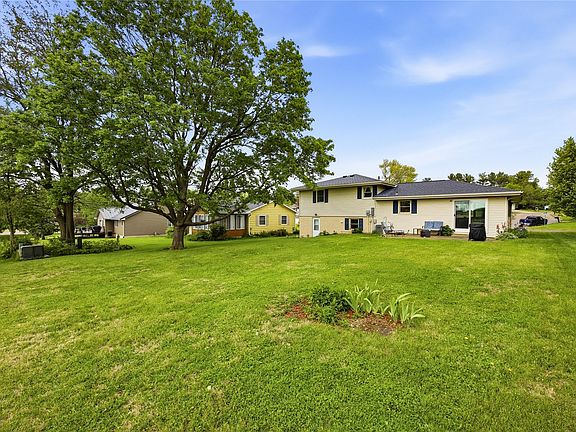 5th image of 107 Parkview Dr