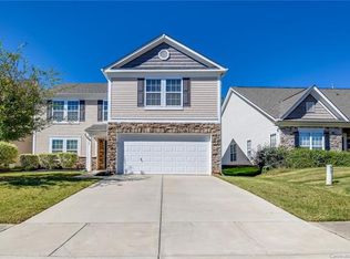 10734 Dapple Grey Ln, Charlotte, NC 28213