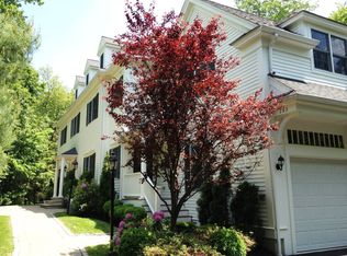 153 Rangeley Rd, Brookline, MA 02467