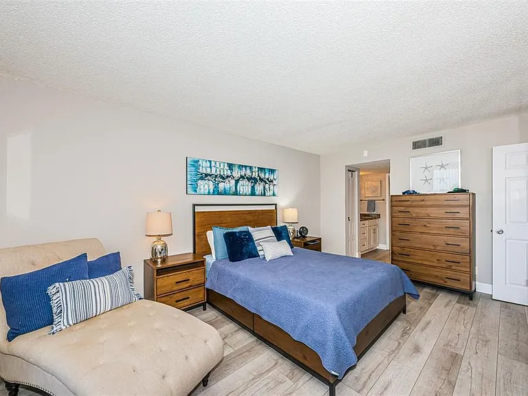 6361 Bahia Del Mar Blvd #503 — Photo 11