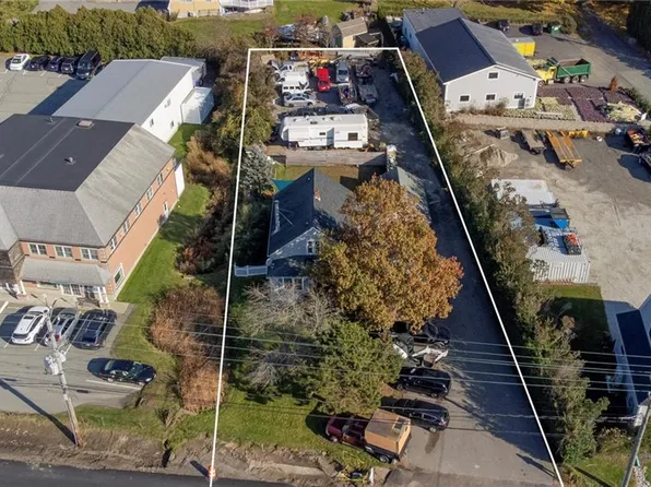 999 Aquidneck Ave, Middletown, RI 02842