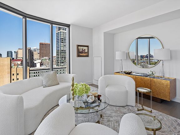 4th image of 55 Lagrange St #1904