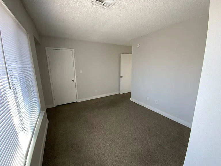 3361 Civic Center Dr #H — Photo 15