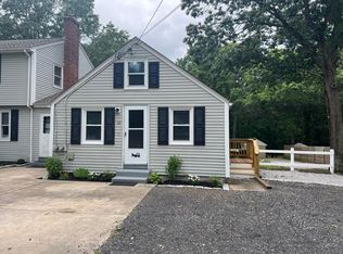 52 Elmgrove Ave, Smithfield, RI 02917