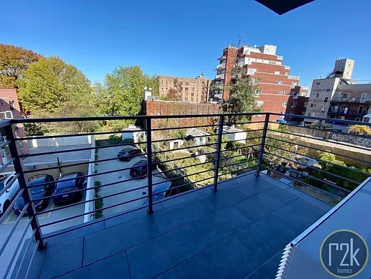 Rented by Realty 2000 Corp | media 29