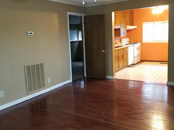Dining room/Kitchen