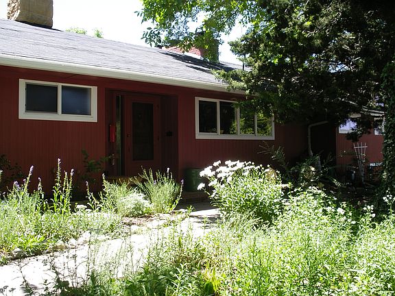 2nd image of 2426 E Redondo Ave