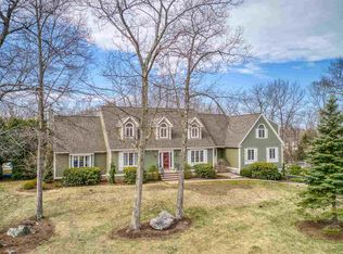 70 Blossom Rd, Windham, NH 03087