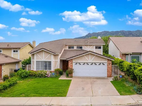 29820 Rainbow Crest Dr, Agoura Hills, CA 91301
