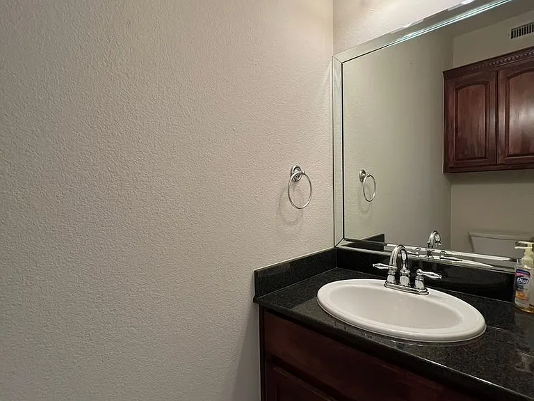 14813 Leeward Dr #404 — Photo 18