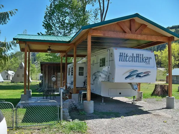 202 B Ave N, Conconully, WA 98819