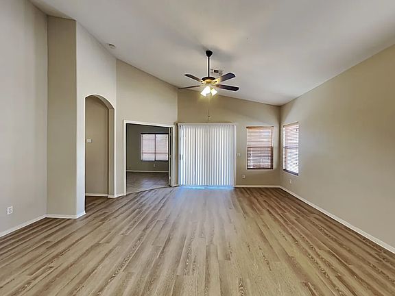 5th image of 11033 W Granada Rd