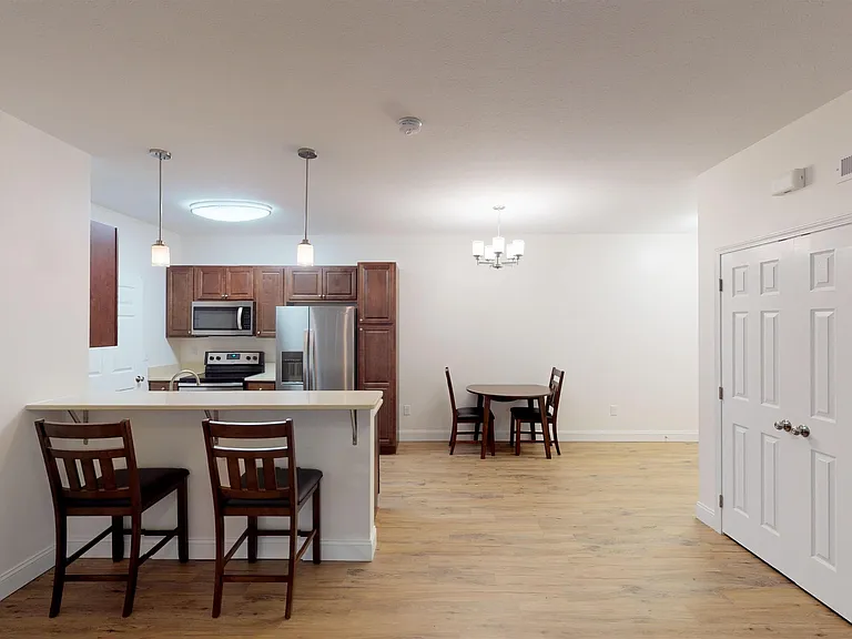 407 Olympic Ln — Photo 2