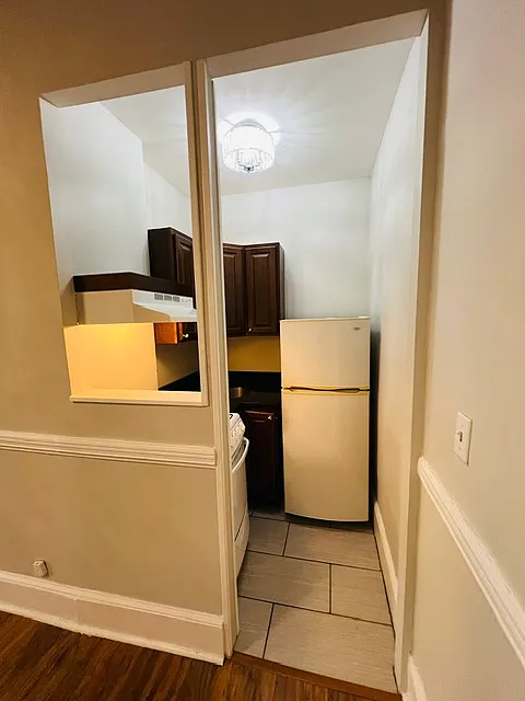 Studio, 1.0 bath, $2,500 — Photo 2