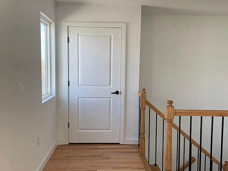 730 Seaport Dr — Photo 4