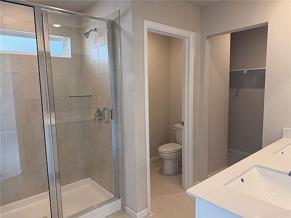 5th image of 1721 San Jacinto Dr