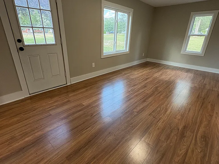 5200 E Holly Rd — Photo 6