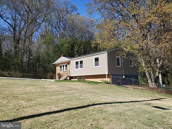 4th image of 4614 Blackwood Rd