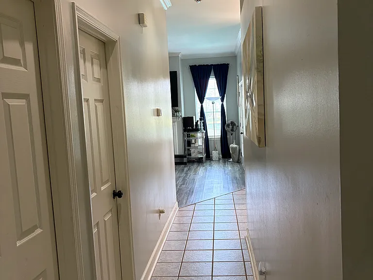 8090 Ridgemont Dr — Photo 7