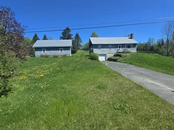 5042 South Wheelock Road, Wheelock, VT 05851