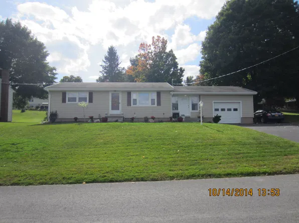 144 Montgomery St, Canajoharie, NY 13317
