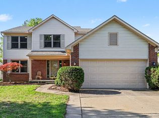 42819 Fairfield Dr, Van Buren Township, MI 48111