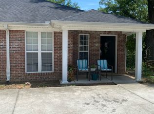 305A Monroe St, Camden, SC 29020