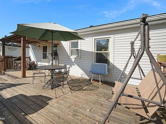 5th image of 10309 Villa Dr