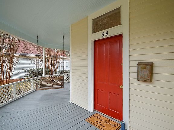 2nd image of 518 Greensboro St