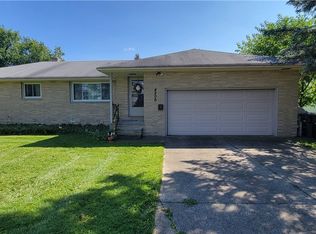 4206 Grafton Rd, Brunswick, OH 44212