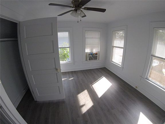 5th image of 836 24th Ave N APT 4