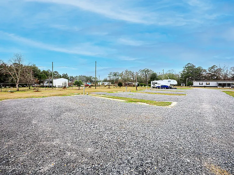 144 Katie Eubanks Rd #7-8 — Photo 11
