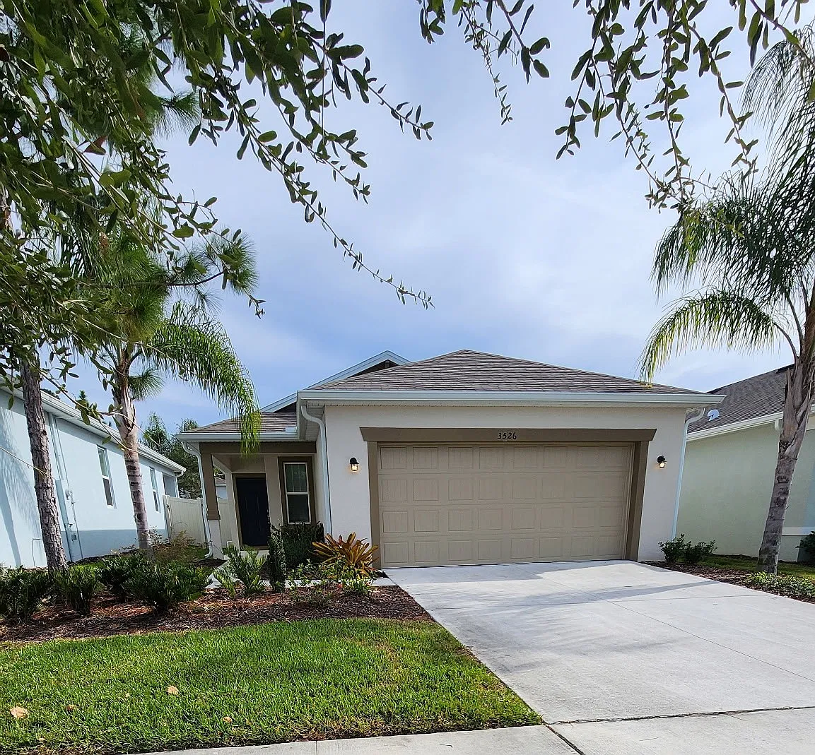 4 bed, 1580 sqft, $2,300 — Photo 1