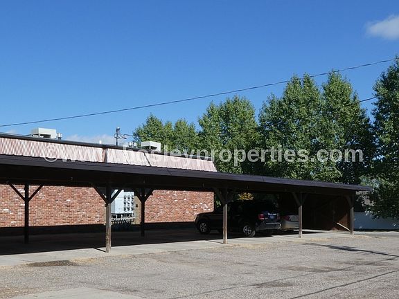 2nd image of 1600 20th St S APT 8
