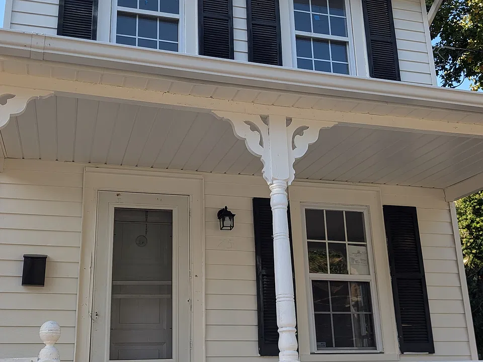 75 Carpenter St