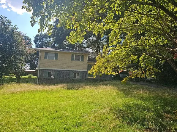 6263 Castlewood Dr, Morrow, GA 30260