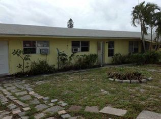 655 Silver Beach Rd APT 2, Lake Park, FL 33403