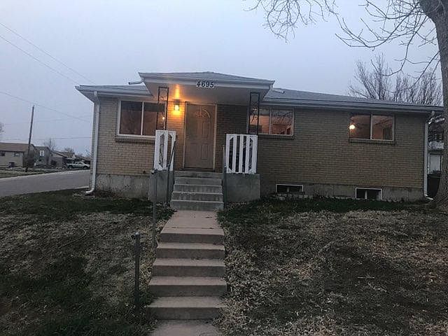 1st image of 4695 W Alaska Pl