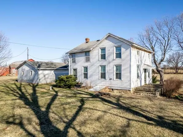 9202 Town Hall Rd, Belvidere, IL 61008