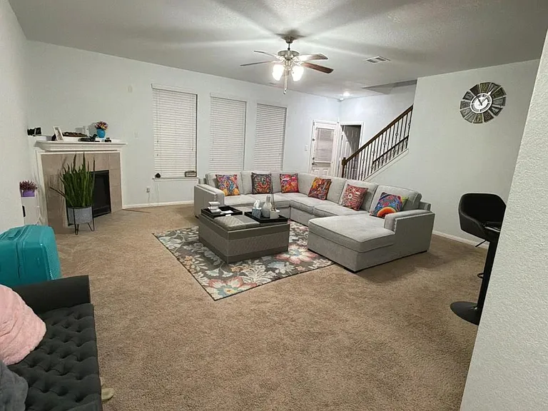 2623 Hunters Side Trl — Photo 3