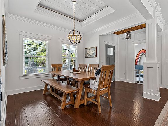 4th image of 19 Mallard Pond Cir